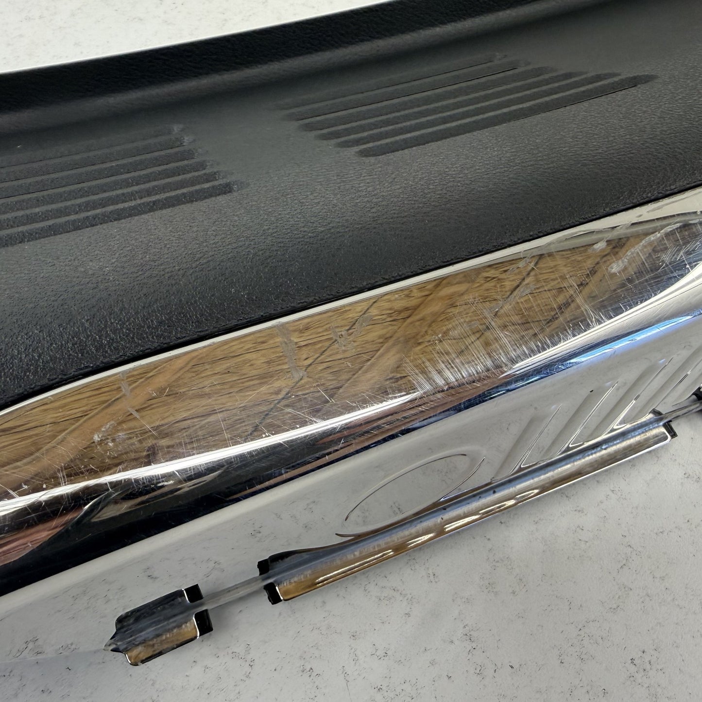 2014-2018 Bentley Flying Spur Rear Trunk Sill Scuff Plate Trim Cover Chrome OEM
