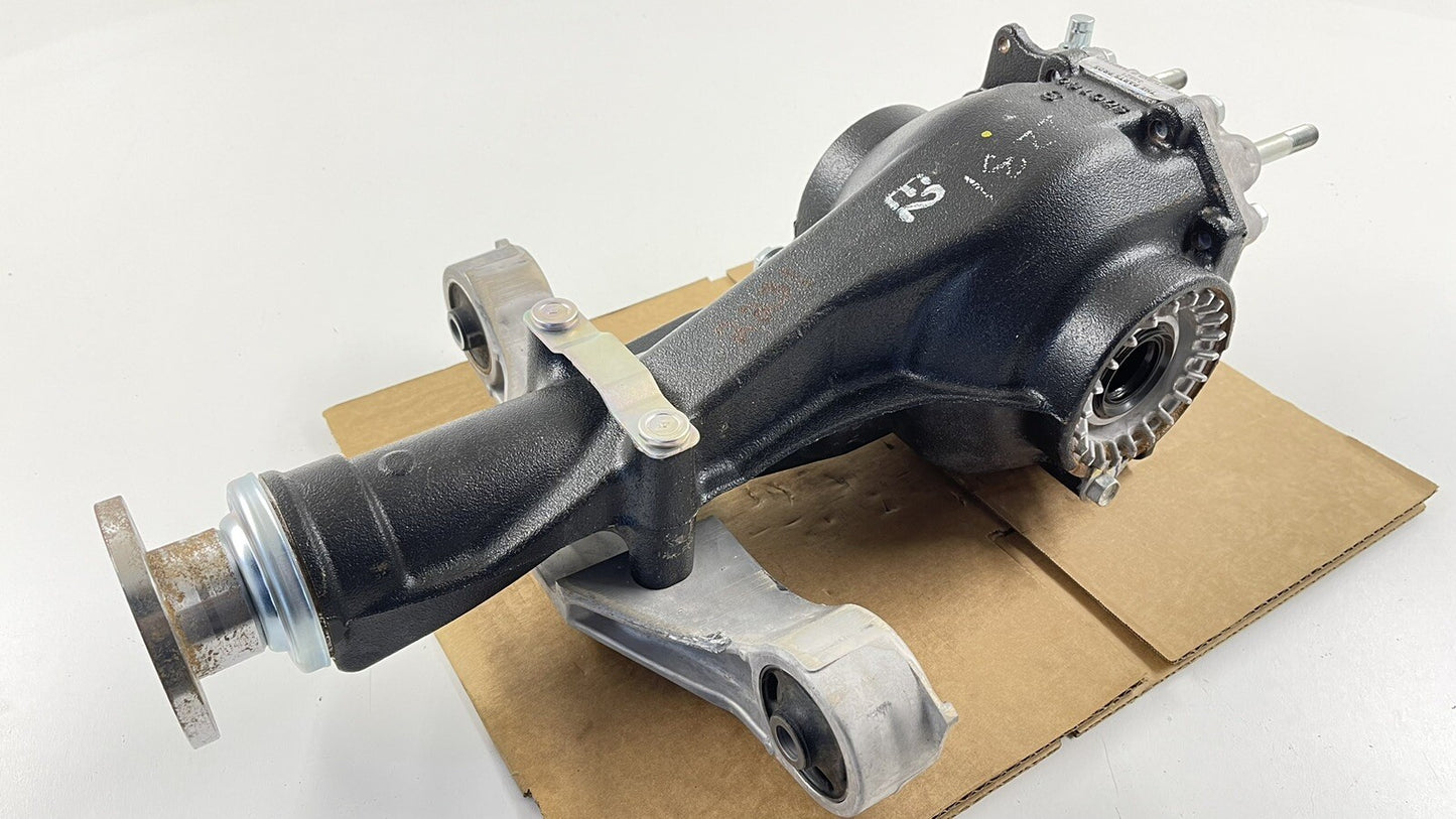 22-23 SUBARU WRX 2.4L MANUAL DIFFERENTIAL DIFF CARRIER W/ BRACKET 38300AC450 OEM