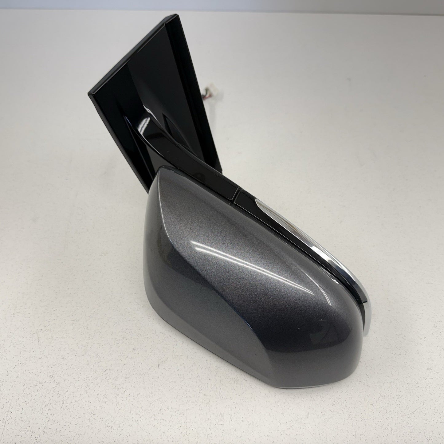 16-20 Toyota Prius / Prius Prime Right Door Mirror Side View Blind Spot Gray OEM