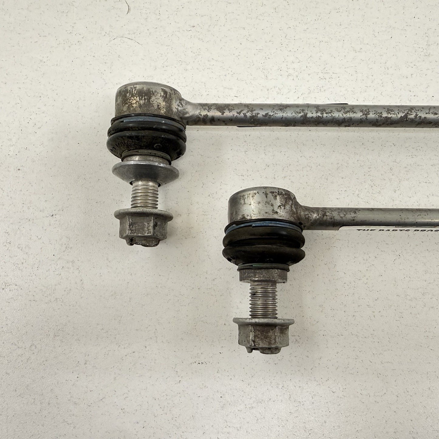 BMW F06 F10 F12 F13 M5 M6 Left Right Front Stabilizer Sway Bar End Link Pair OEM