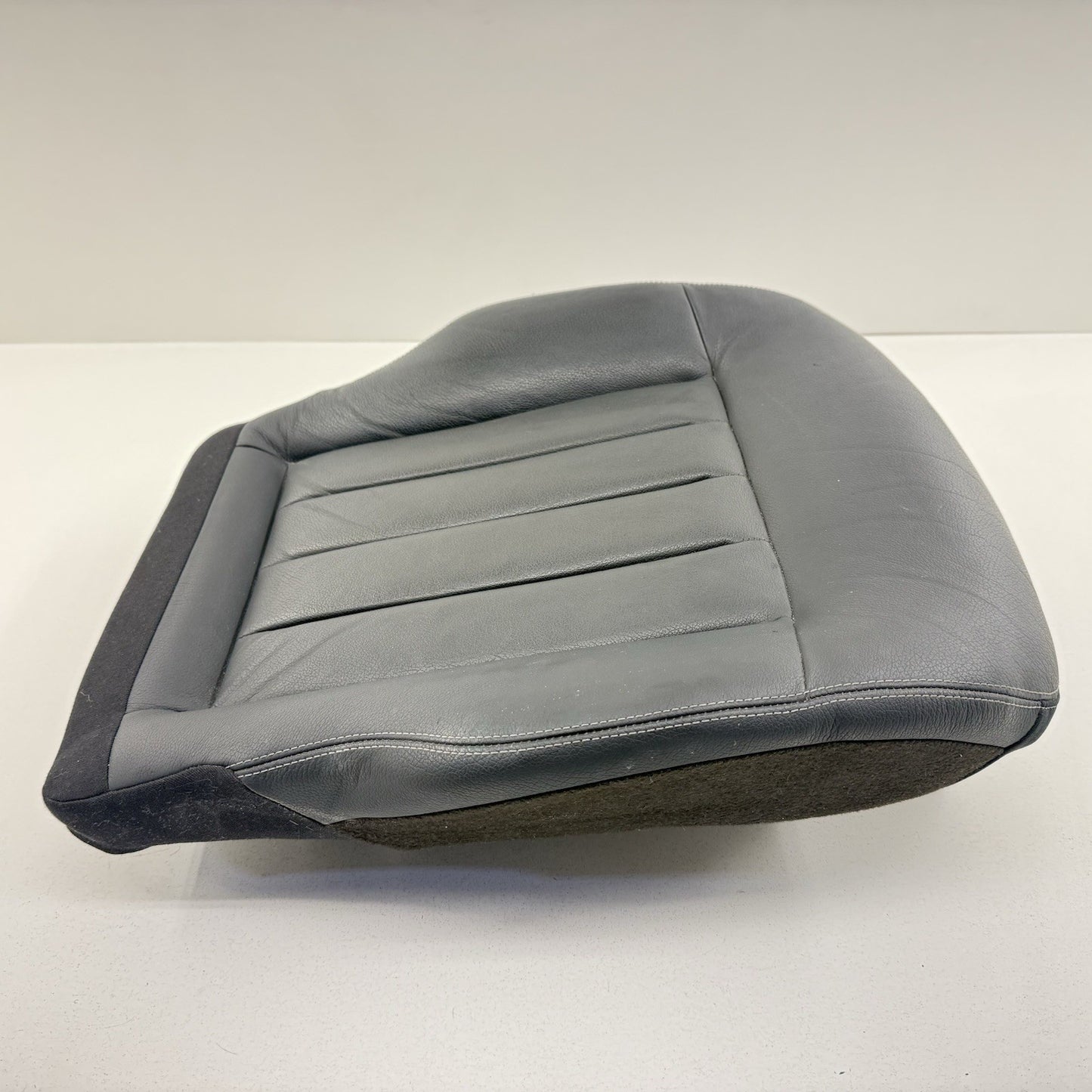 10-16 Mercedes W212 E350 Driver Left Front Lower Seat Cushion Black OEM
