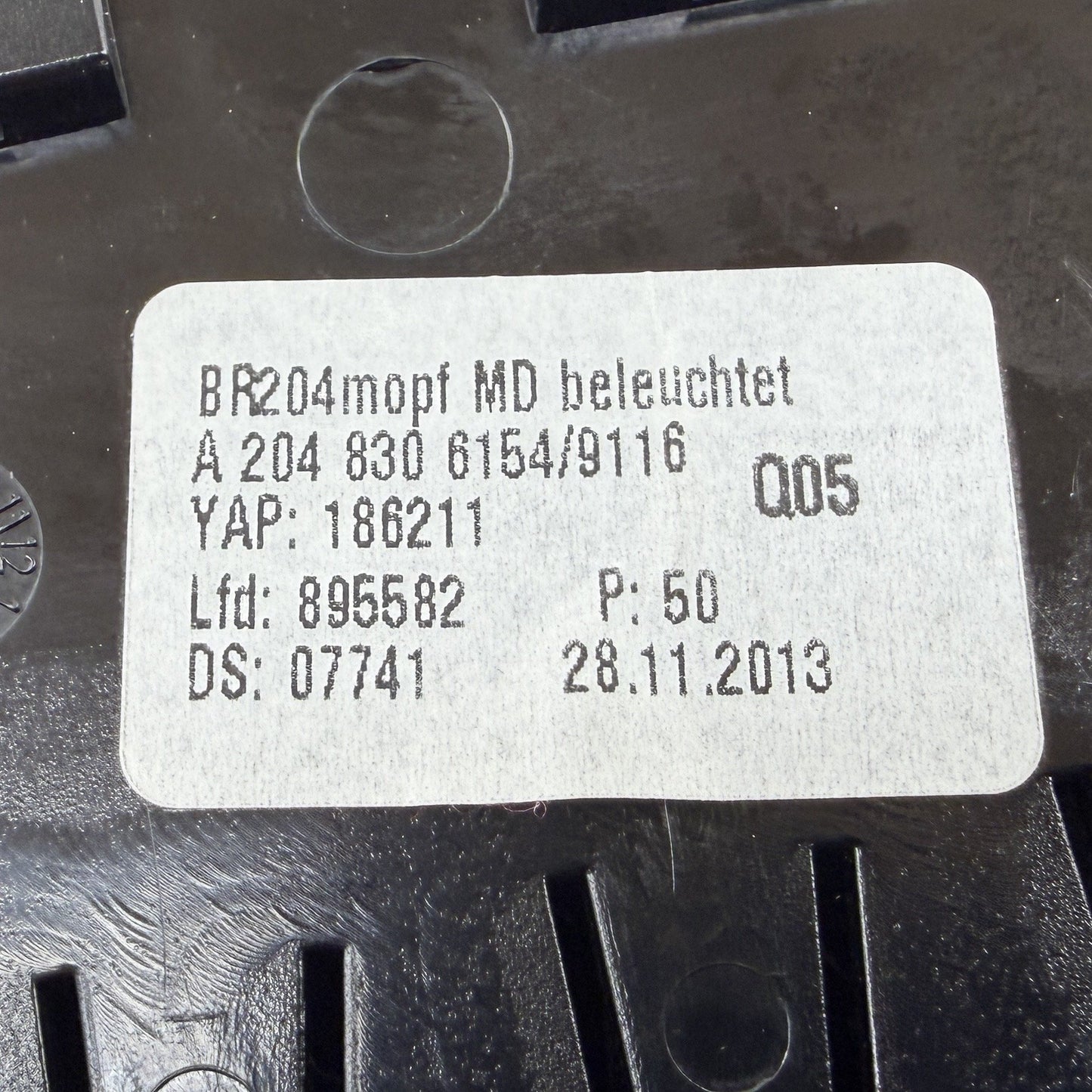 2012-2014 Mercedes-Benz C250 W204 Center Dash A/C Air Vent 2048306154 OEM