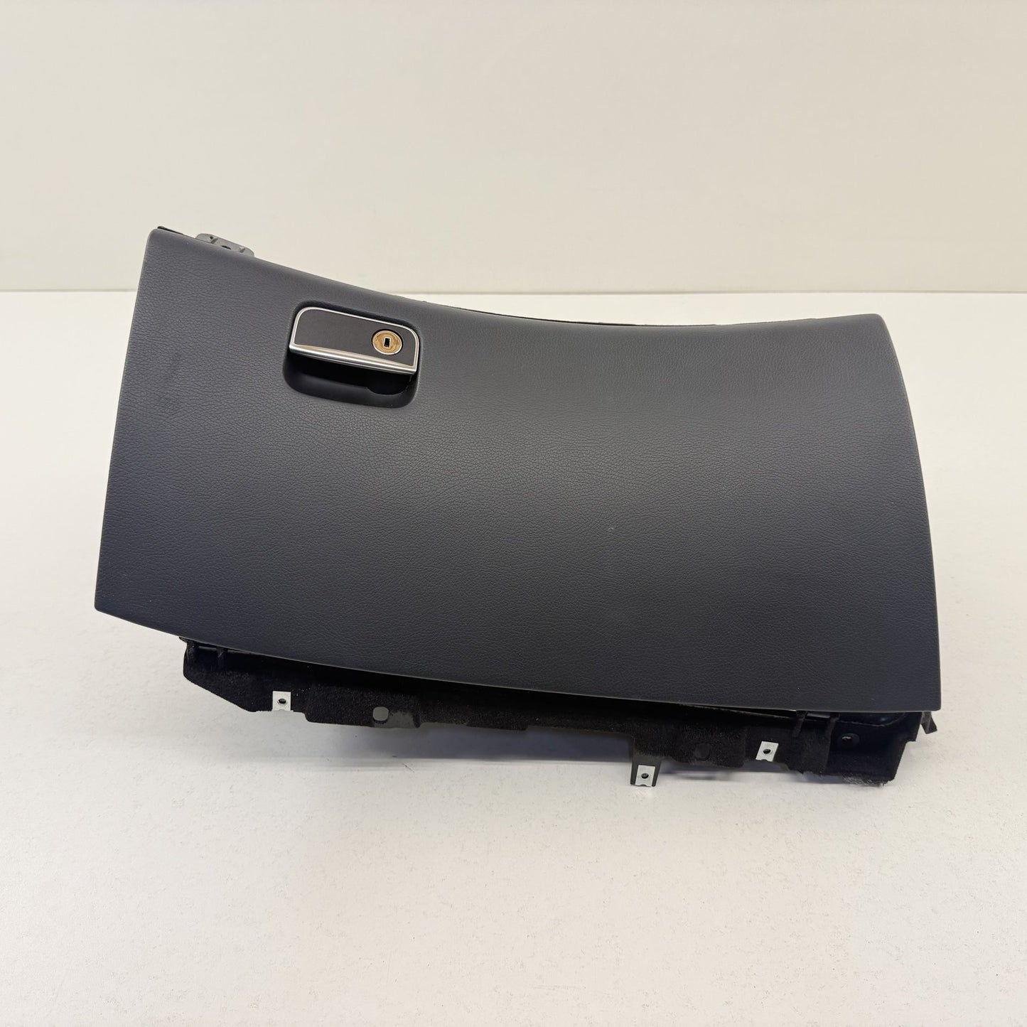 2014-2020 Mercedes-Benz S550 W222 Dashboard Glove Box Storage Compartment OEM