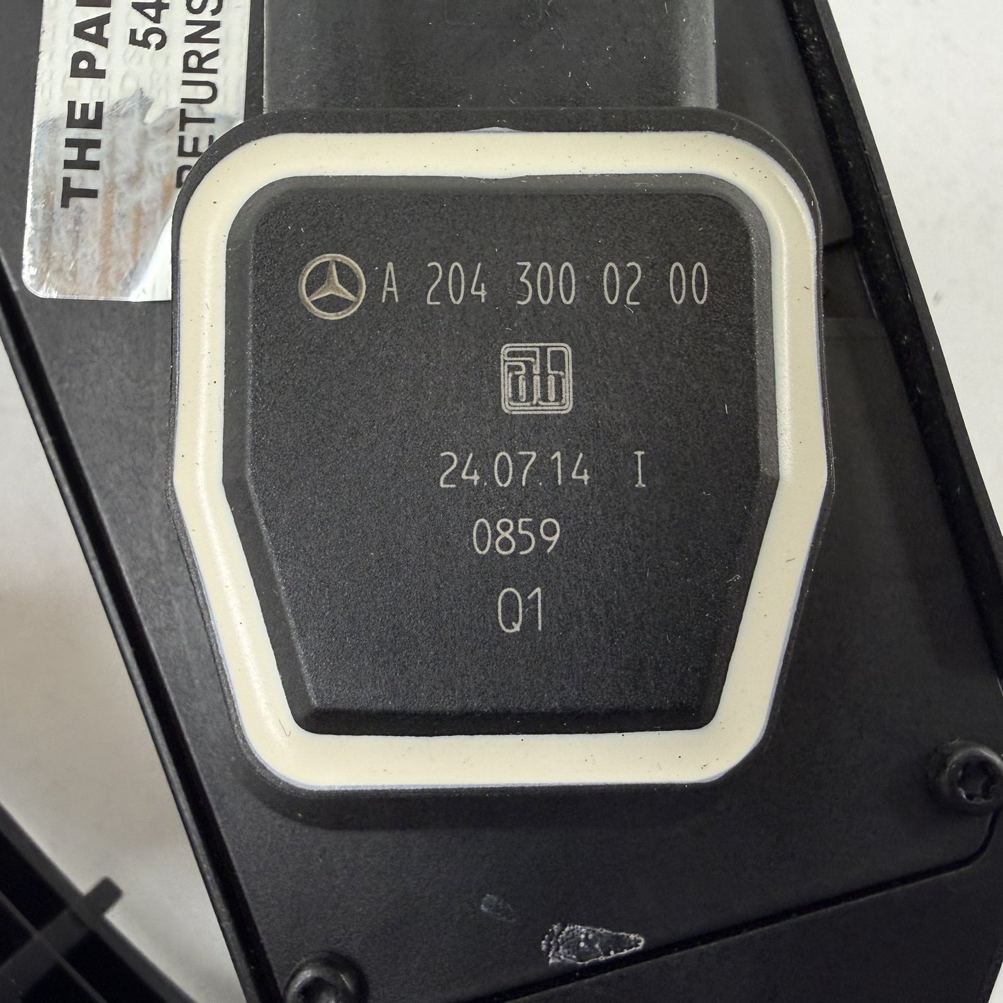 2014-2020 Mercedes-Benz S550 W222 Gas Pedal Throttle Accelerator 2043000200 OEM
