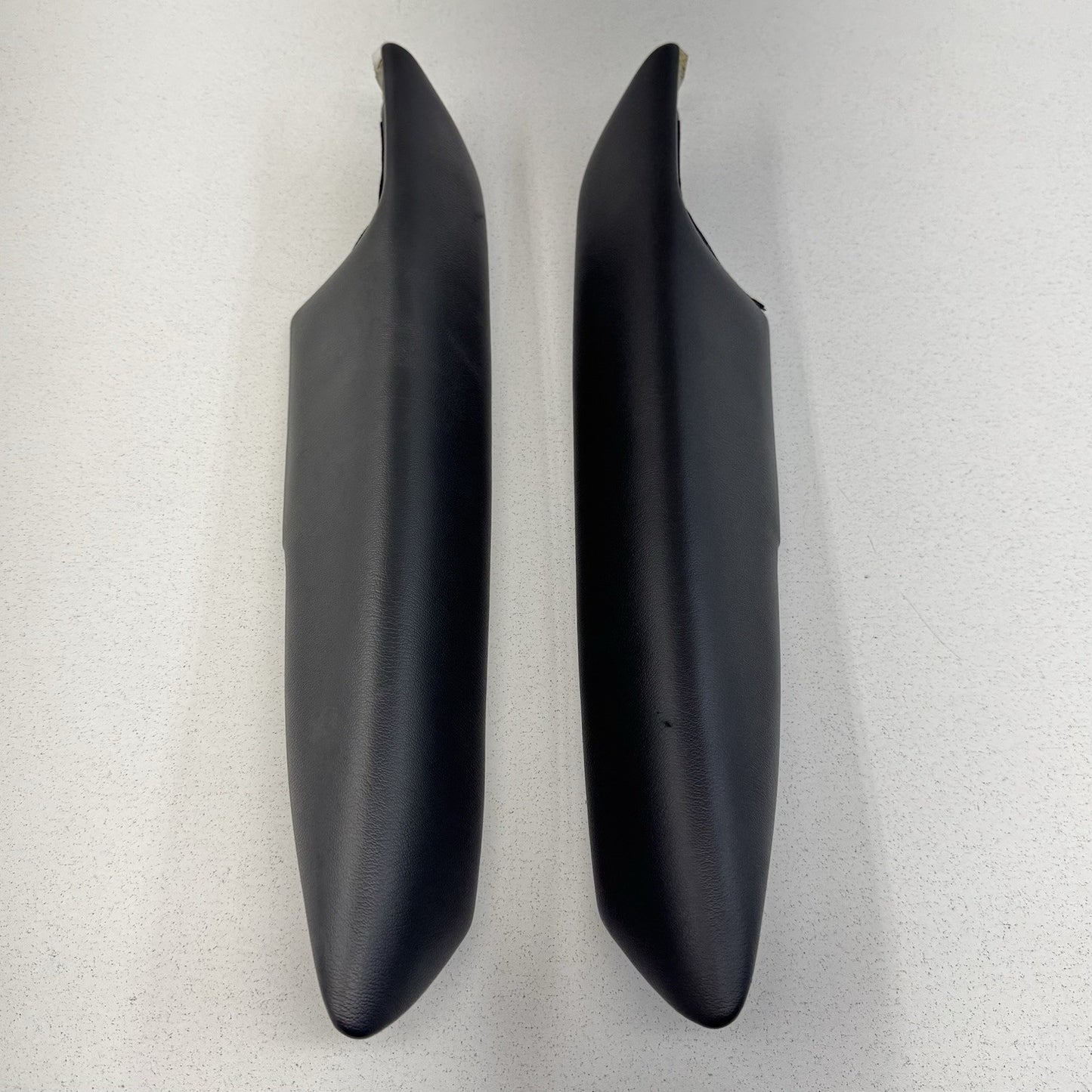 10-15 Chevrolet Camaro SS Interior Door Panel Armrest Arm Rest Pair OEM