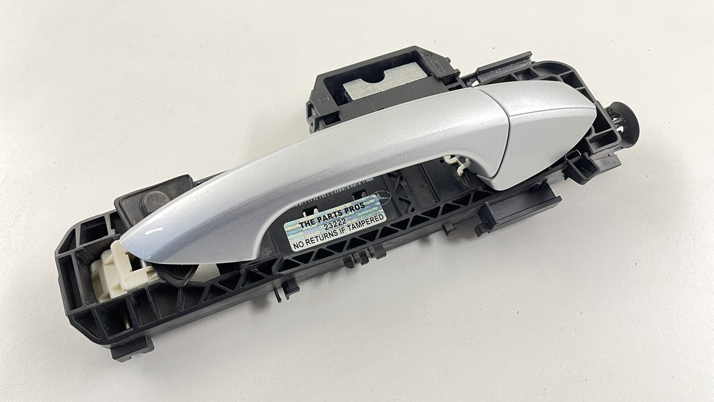 10-13 MERCEDES BENZ W212 E CLASS PASSENGER RIGHT REAR EXTERIOR DOOR HANDLE OEM