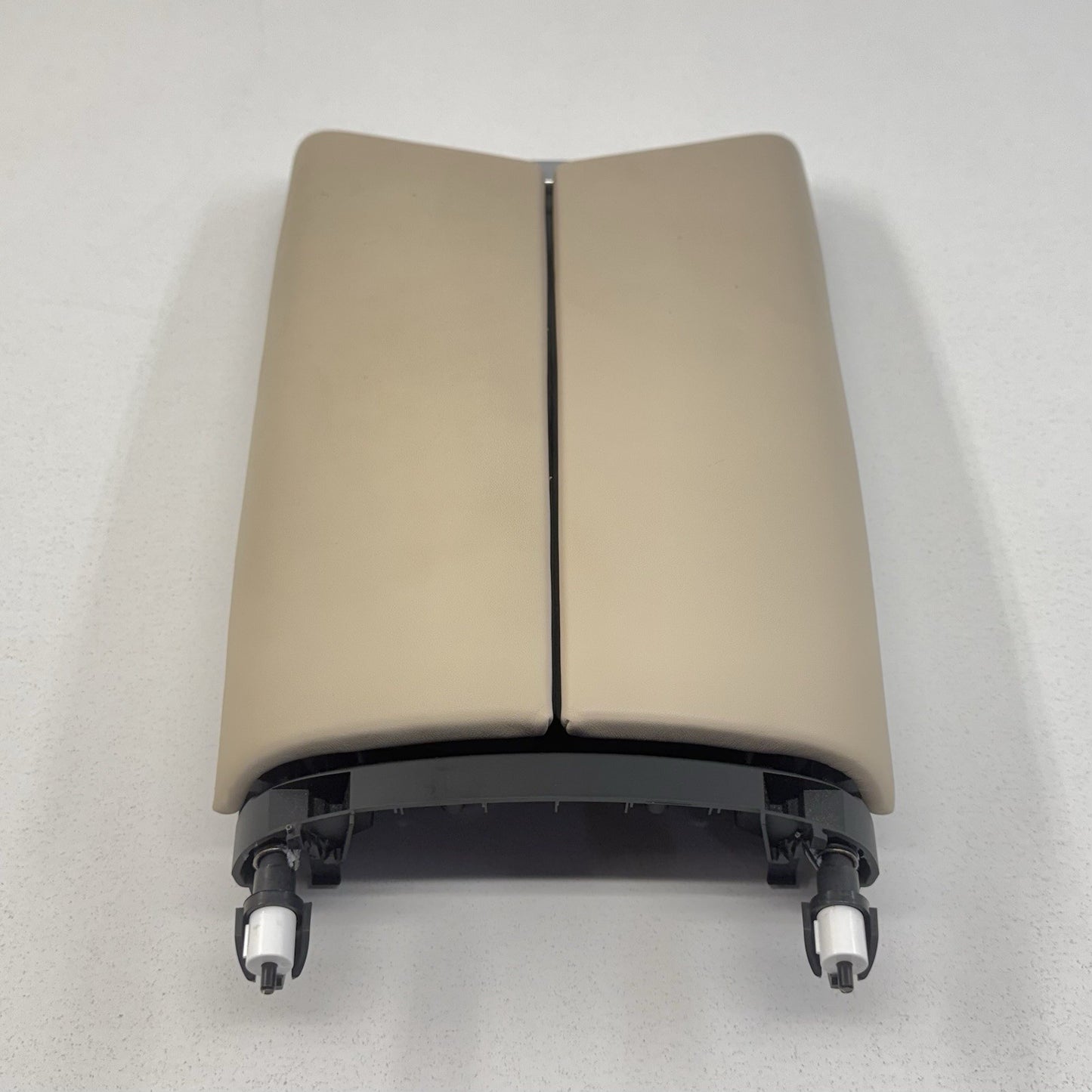 14-24 Maserati Ghibli Center Console Armrest Arm Rest Cover Lid Leather OEM